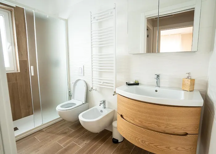 Amendola - Elegant * Bari